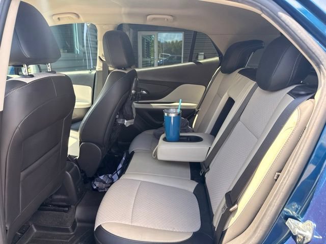 Used 2020 Buick Encore Preferred FWD image 7