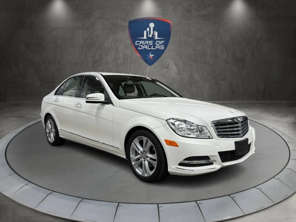 Used 2012 Mercedes-Benz C 300 4MATIC Sedan w/ Multimedia Pkg image 7