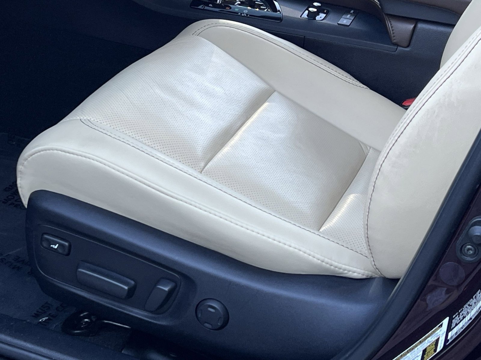 Used 2017 Toyota Avalon Limited FWD image 18
