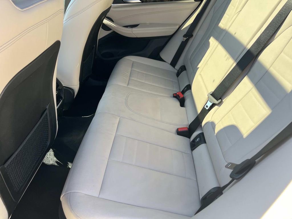Used 2020 BMW X3 xDrive30e image 19