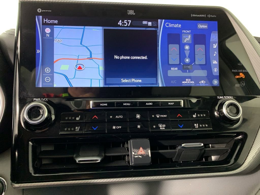 Used 2022 Toyota Highlander Platinum AWD/4WD image 23