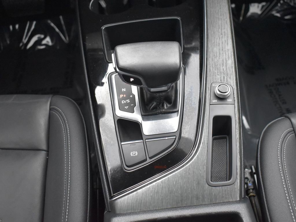 Used 2020 Audi A4 2.0T Premium w/ Convenience Package image 22