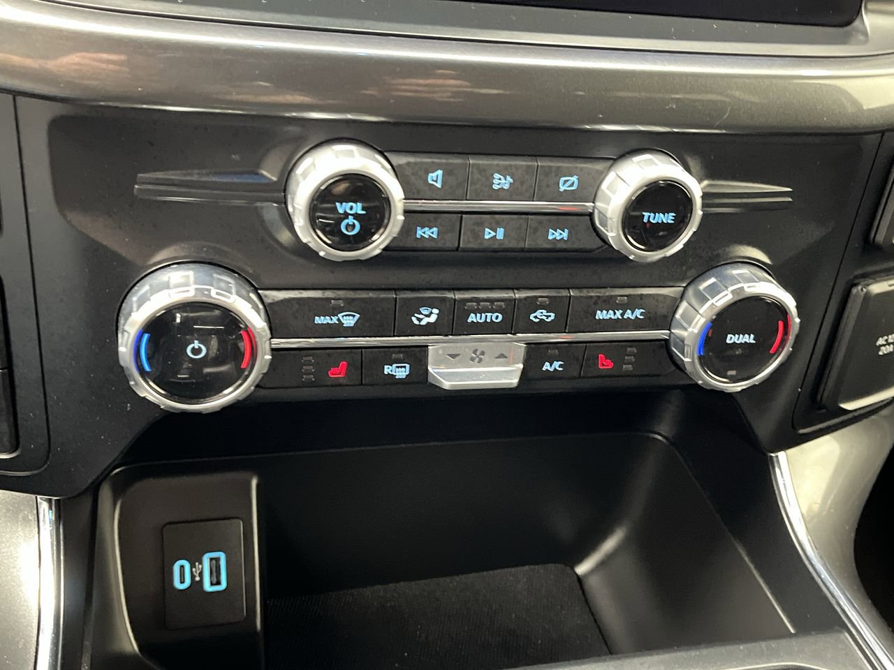 Certified 2023 Ford F150 XLT w/ Equipment Group 302A High AWD/4WD image 23