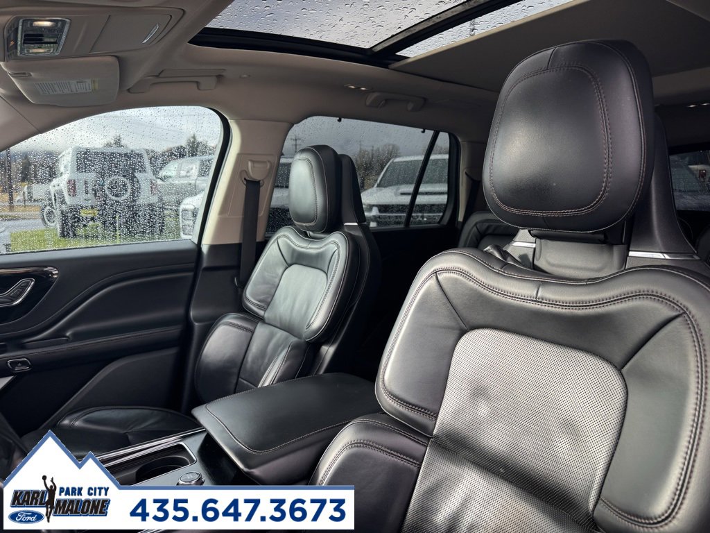 Used 2020 Lincoln Aviator Reserve w/ Equipment Group 201A image 15
