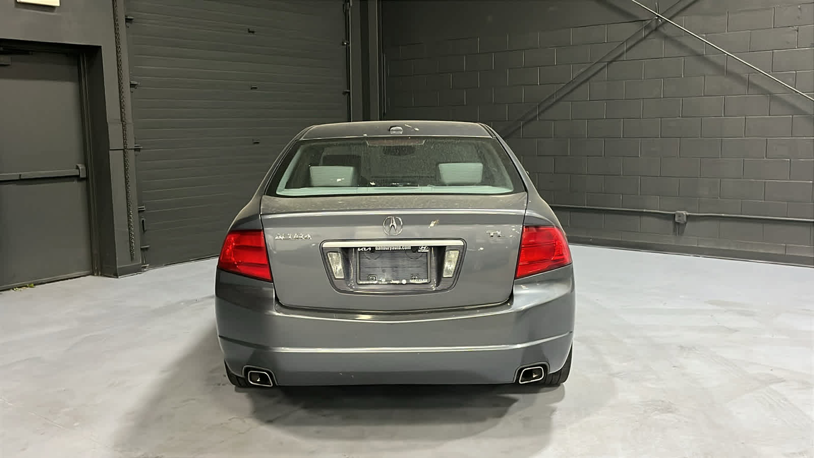 Used 2005 Acura TL FWD image 5