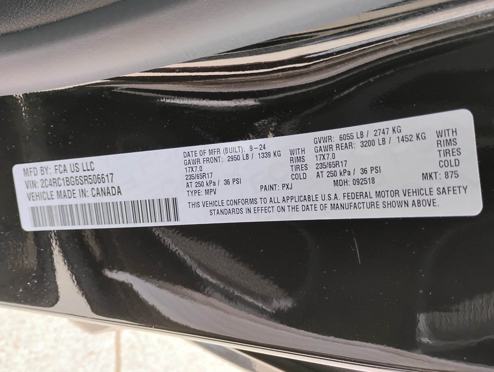 Used 2025 Chrysler Pacifica Select FWD image 34