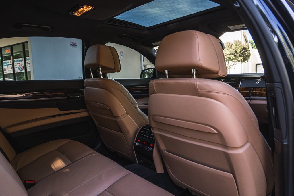 Used 2014 BMW 740i RWD image 26