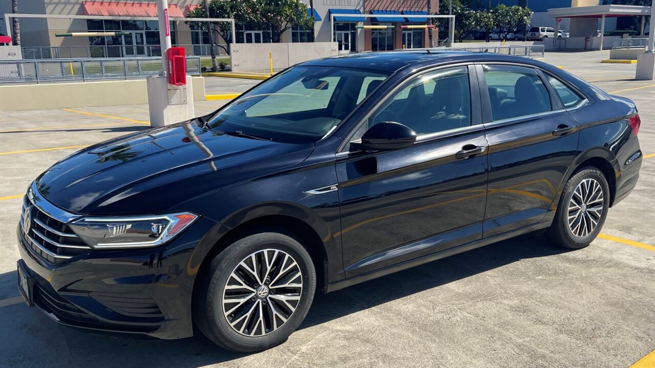 Used 2019 Volkswagen Jetta SEL FWD image 1