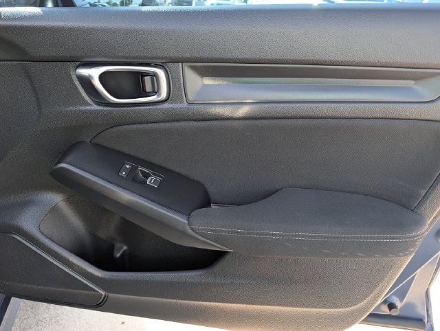 Used 2025 Honda Civic Sport image 32