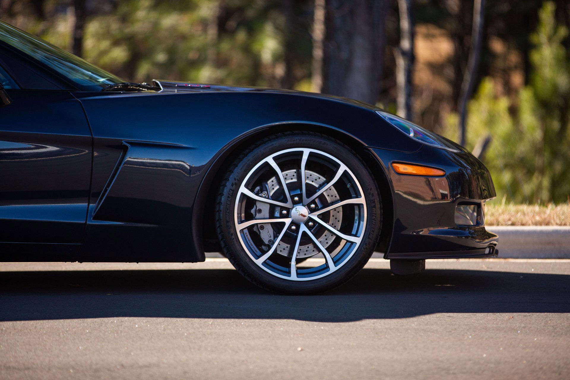 Used 2013 Chevrolet Corvette 427 w/ 1SC Preferred Equipment Group image 9