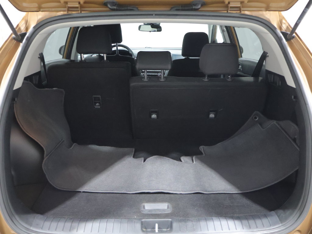 Used 2020 Kia Sportage LX AWD/4WD image 4