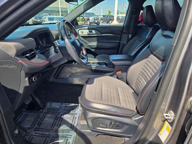 Certified 2025 Ford Explorer ST-Line AWD/4WD image 25