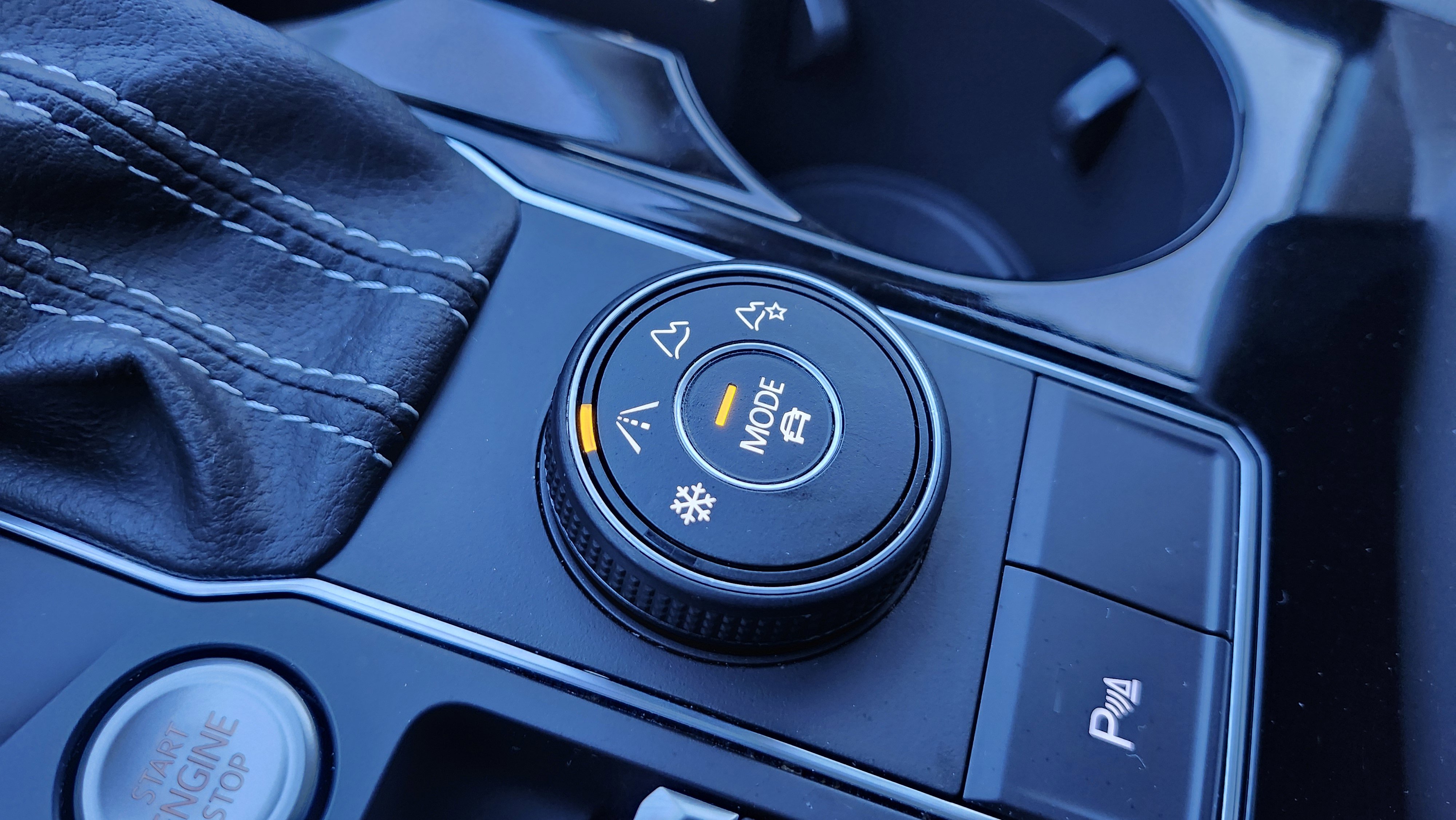 Used 2021 Volkswagen Atlas SEL image 12