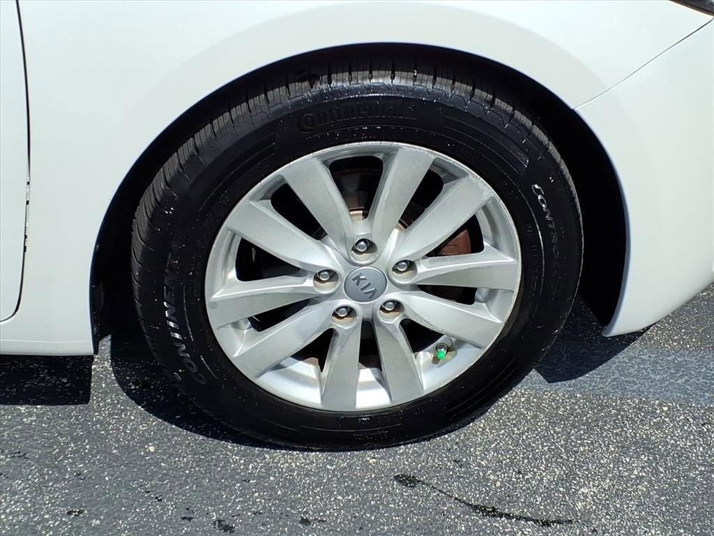 Used 2015 Kia Forte LX w/ Popular Package image 8