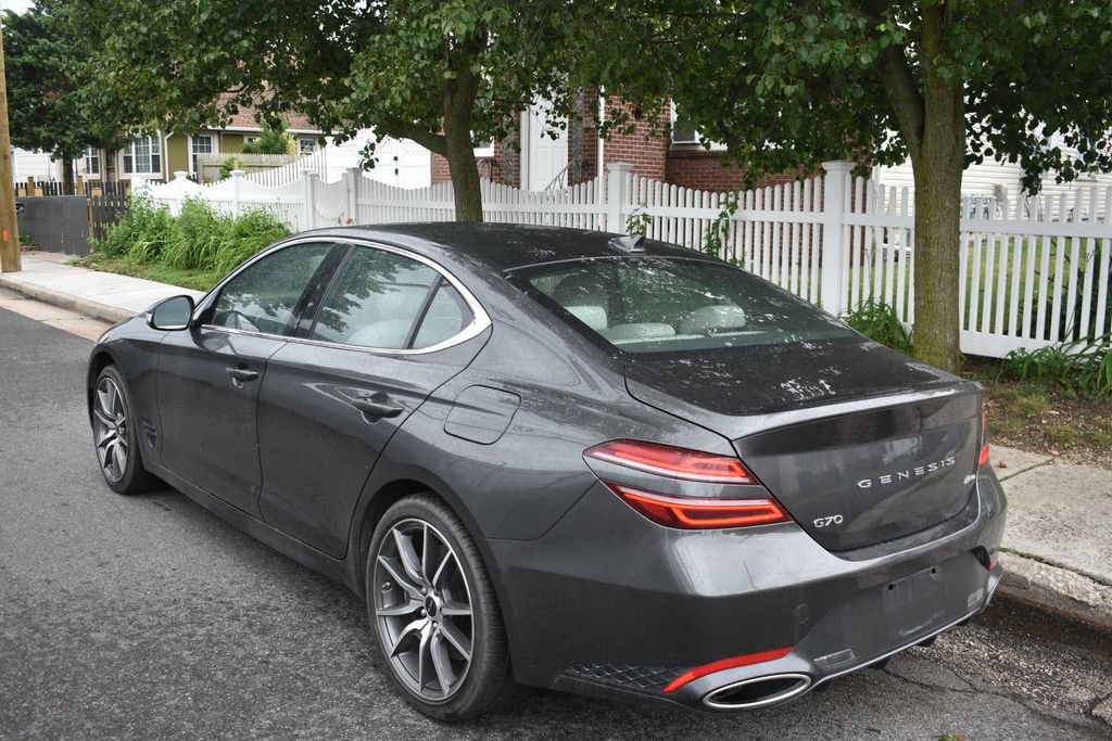 Used 2025 Genesis G70 2.5T AWD/4WD image 8