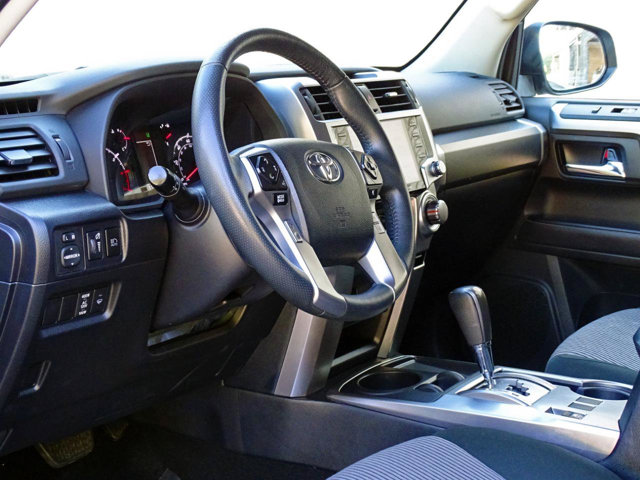 Used 2024 Toyota 4Runner SR5 RWD image 17