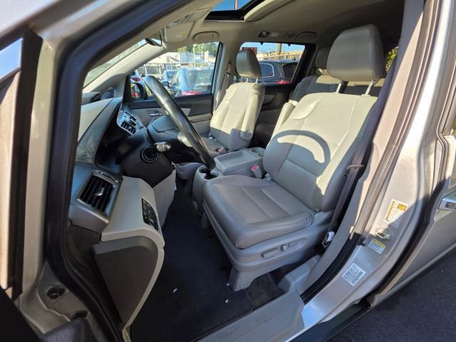 Used 2014 Honda Odyssey EX-L image 30