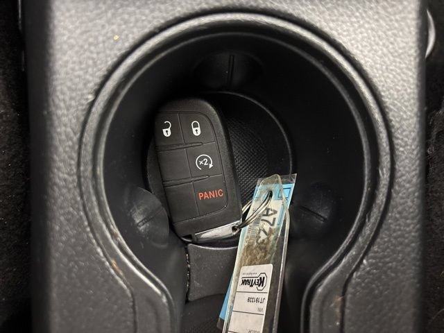 Used 2018 Jeep Compass Limited AWD/4WD image 21