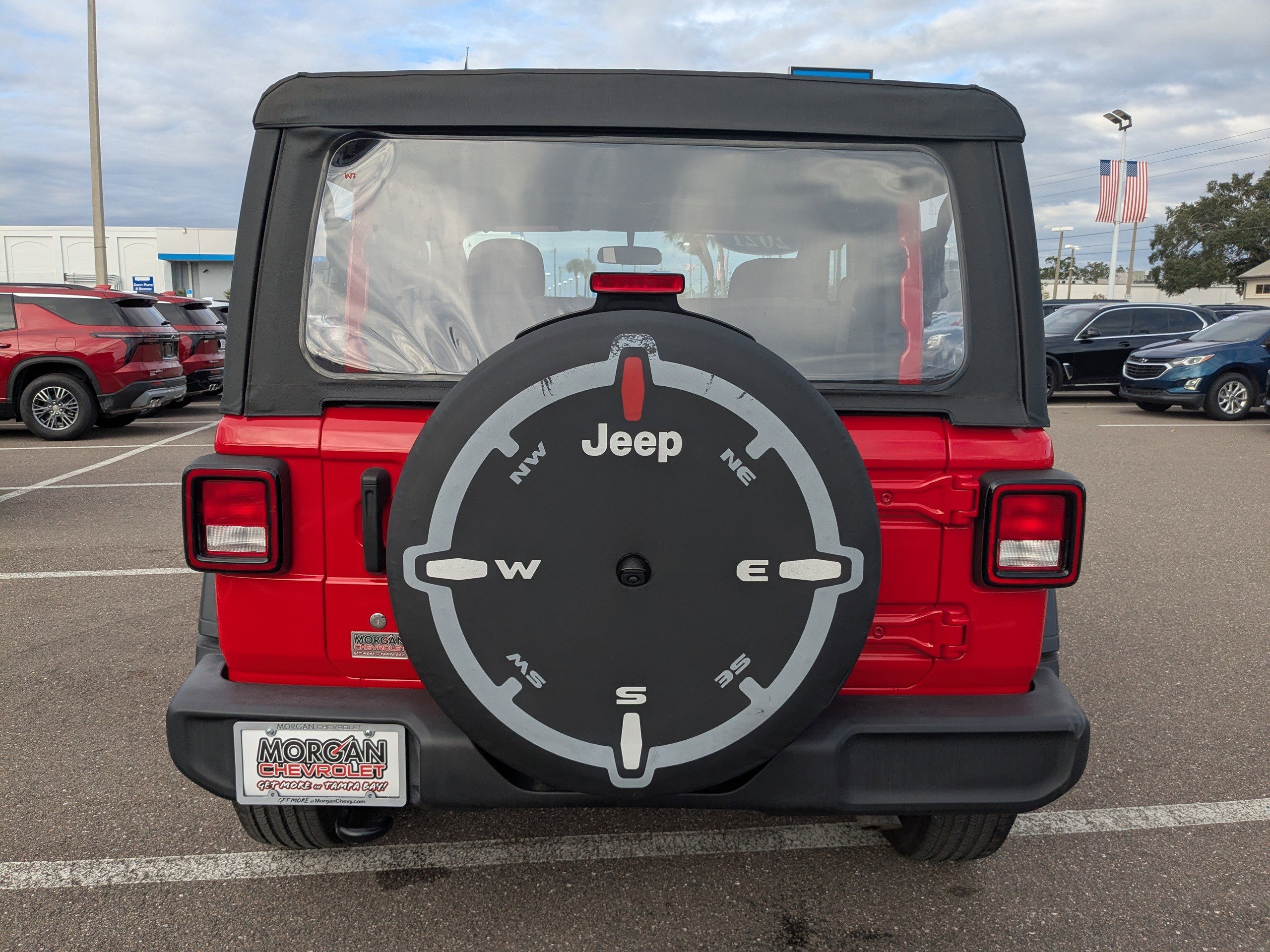 Used 2021 Jeep Wrangler Sport image 5