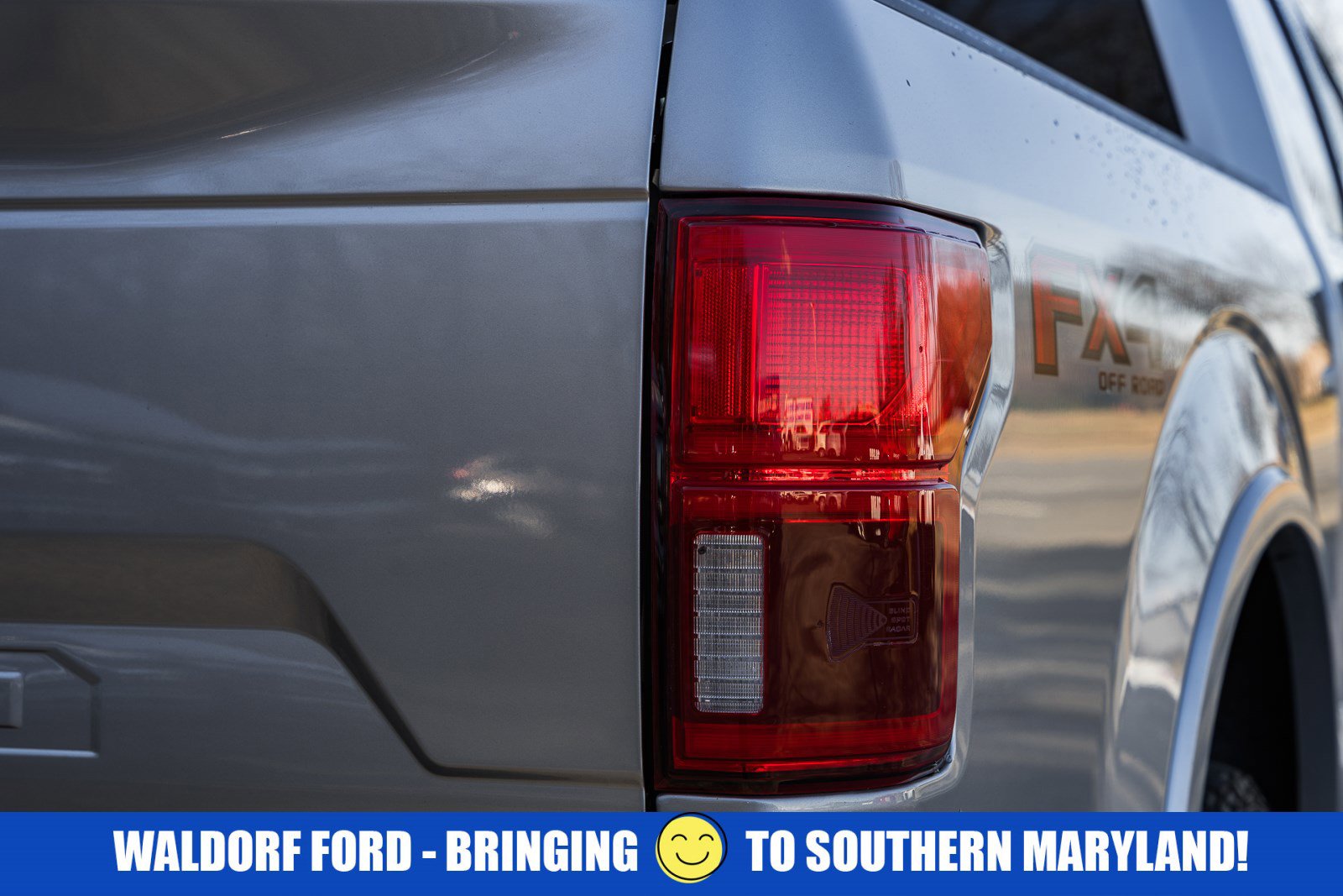 Used 2020 Ford F150 Lariat image 7