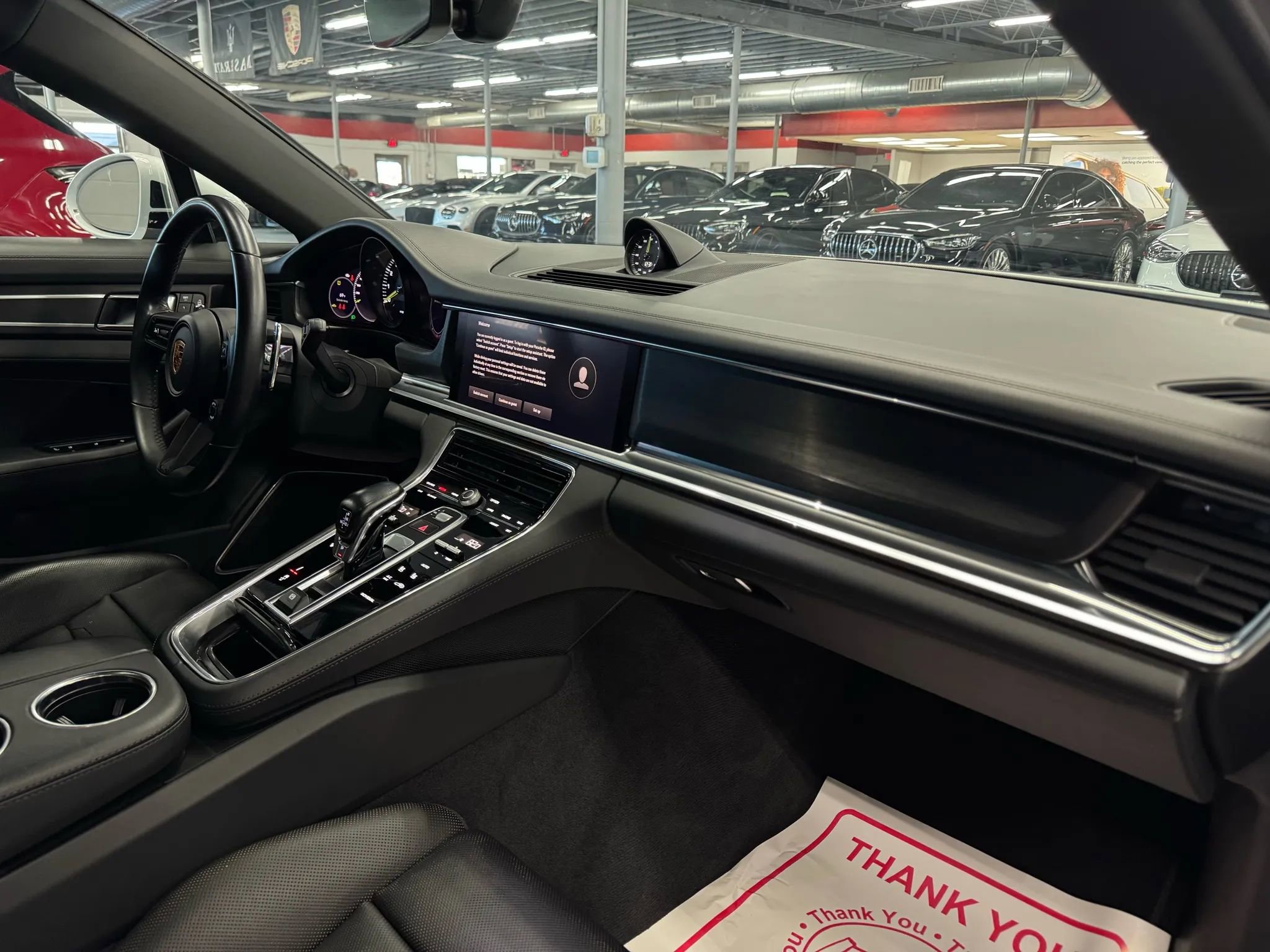 Used 2023 Porsche Panamera 4 Platinum Edition image 30