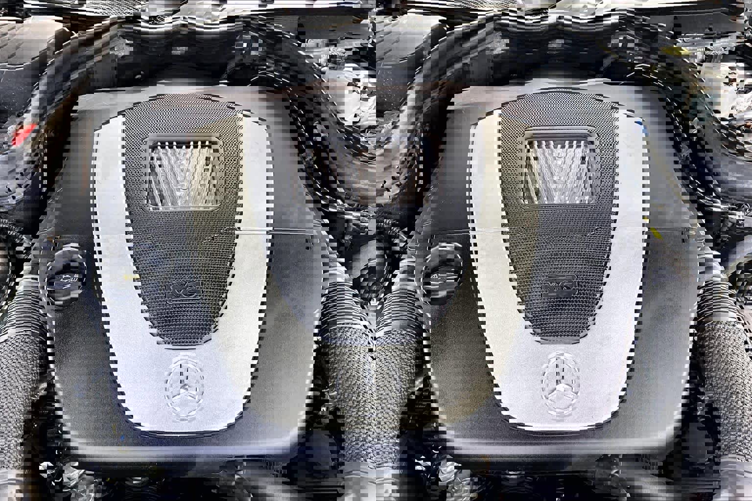 Used 2008 Mercedes-Benz C 300 Sport image 32