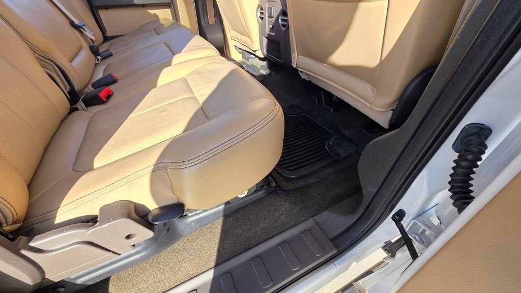 Used 2012 Ford F250 Lariat w/ Snow Plow Prep Pkg image 17