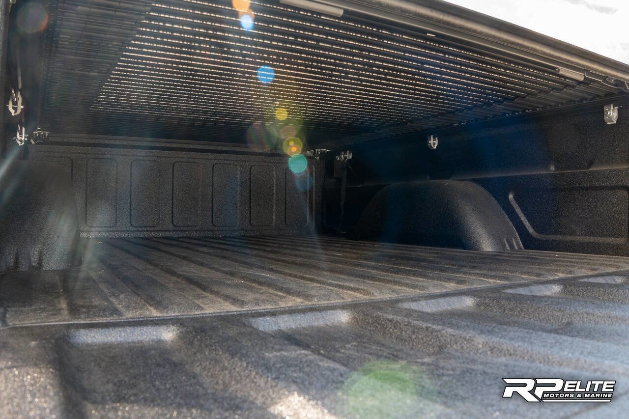 Used 1994 Chevrolet Silverado 1500 2WD Regular Cab image 40