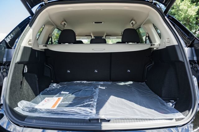 New 2026 Nissan Rogue SV image 10