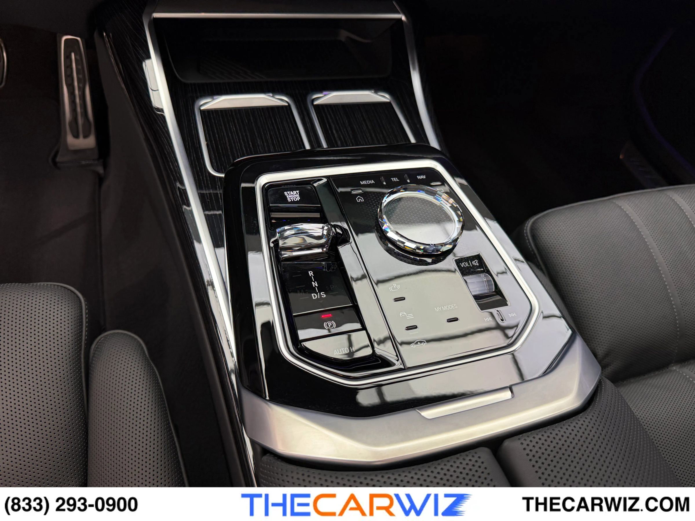 Used 2025 BMW 760i xDrive image 50