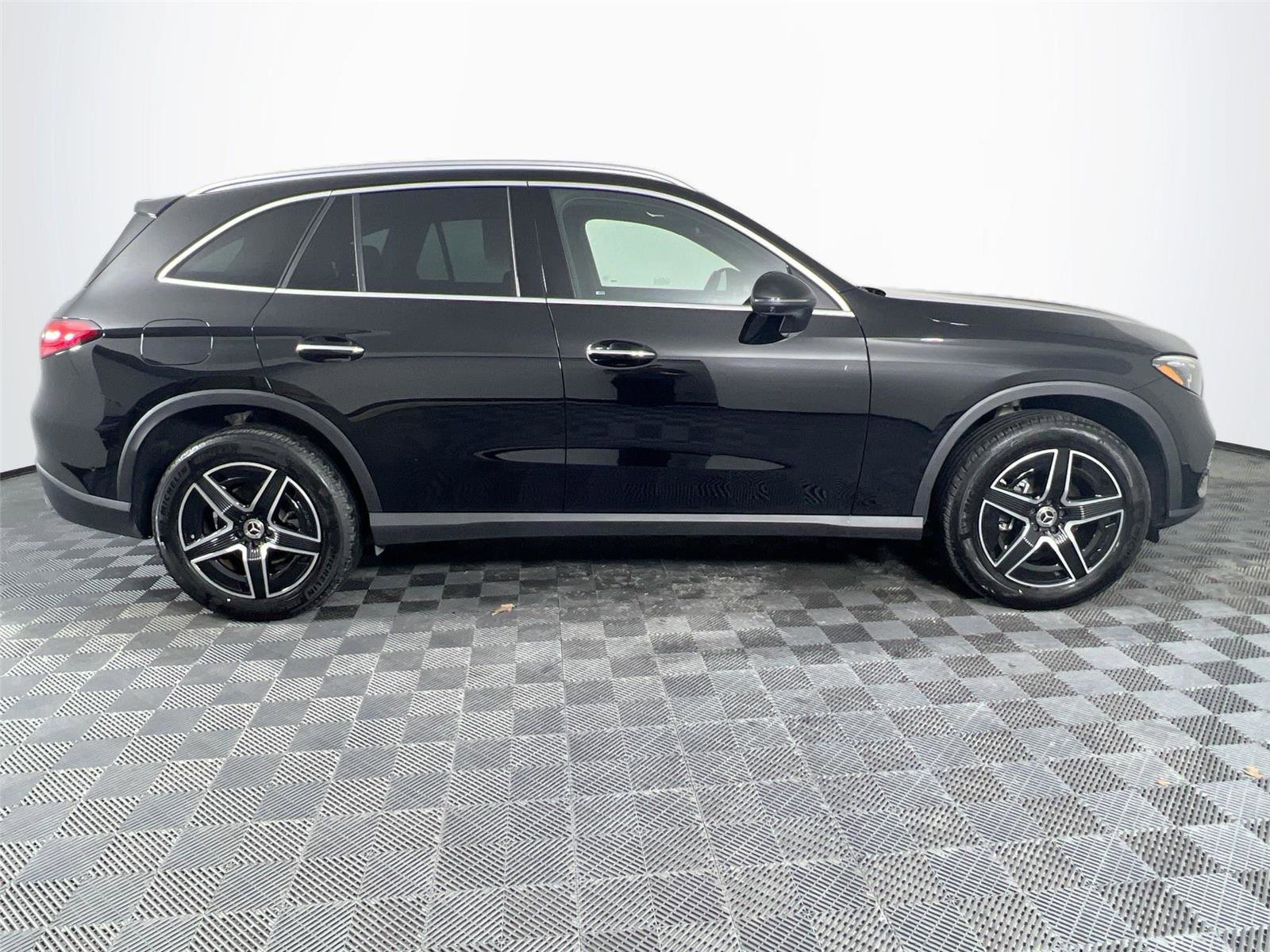 Certified 2026 Mercedes-Benz GLC 300 4MATIC image 7