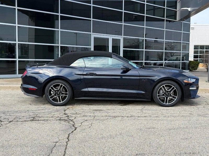 Used 2021 Ford Mustang GT Premium w/ Equipment Group 401A image 2