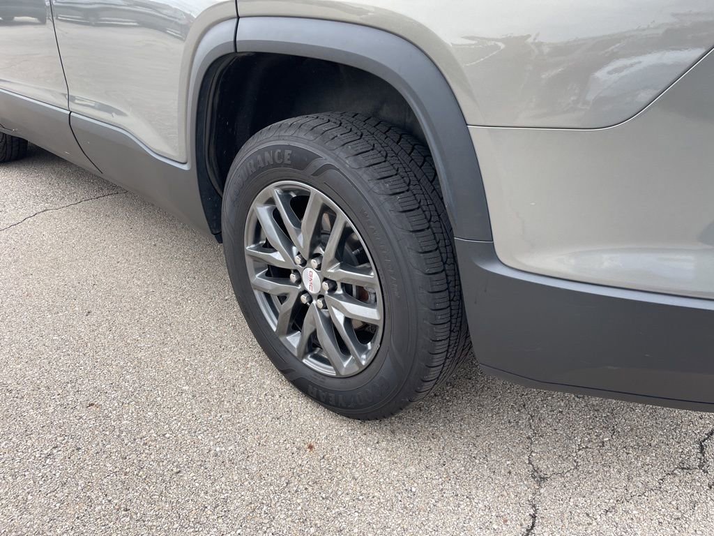 Used 2019 GMC Acadia SLT AWD/4WD image 4