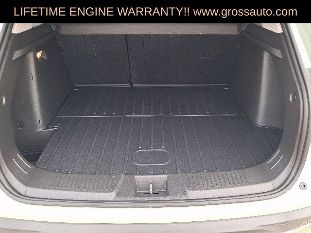 Used 2025 Chevrolet Trax ACTIV w/ Sunroof Package FWD image 25
