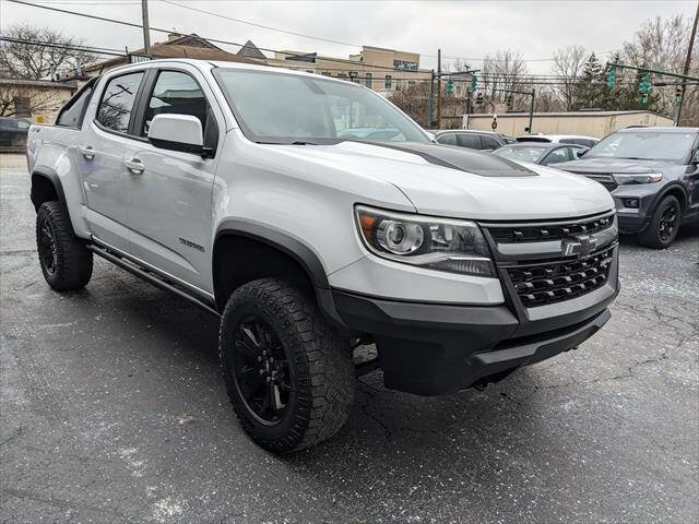 Used 2019 Chevrolet Colorado ZR2 w/ ZR2 Dusk Special Edition image 6