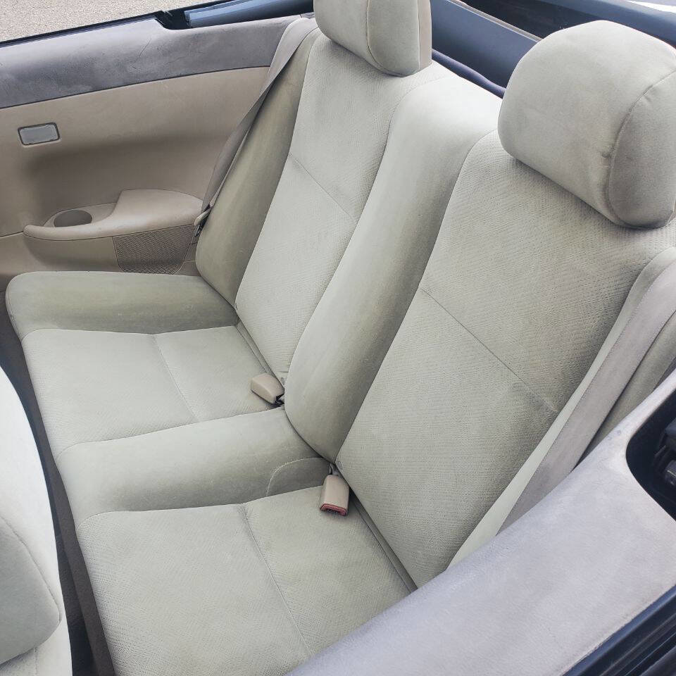 Used 2004 Toyota Solara SLE image 11