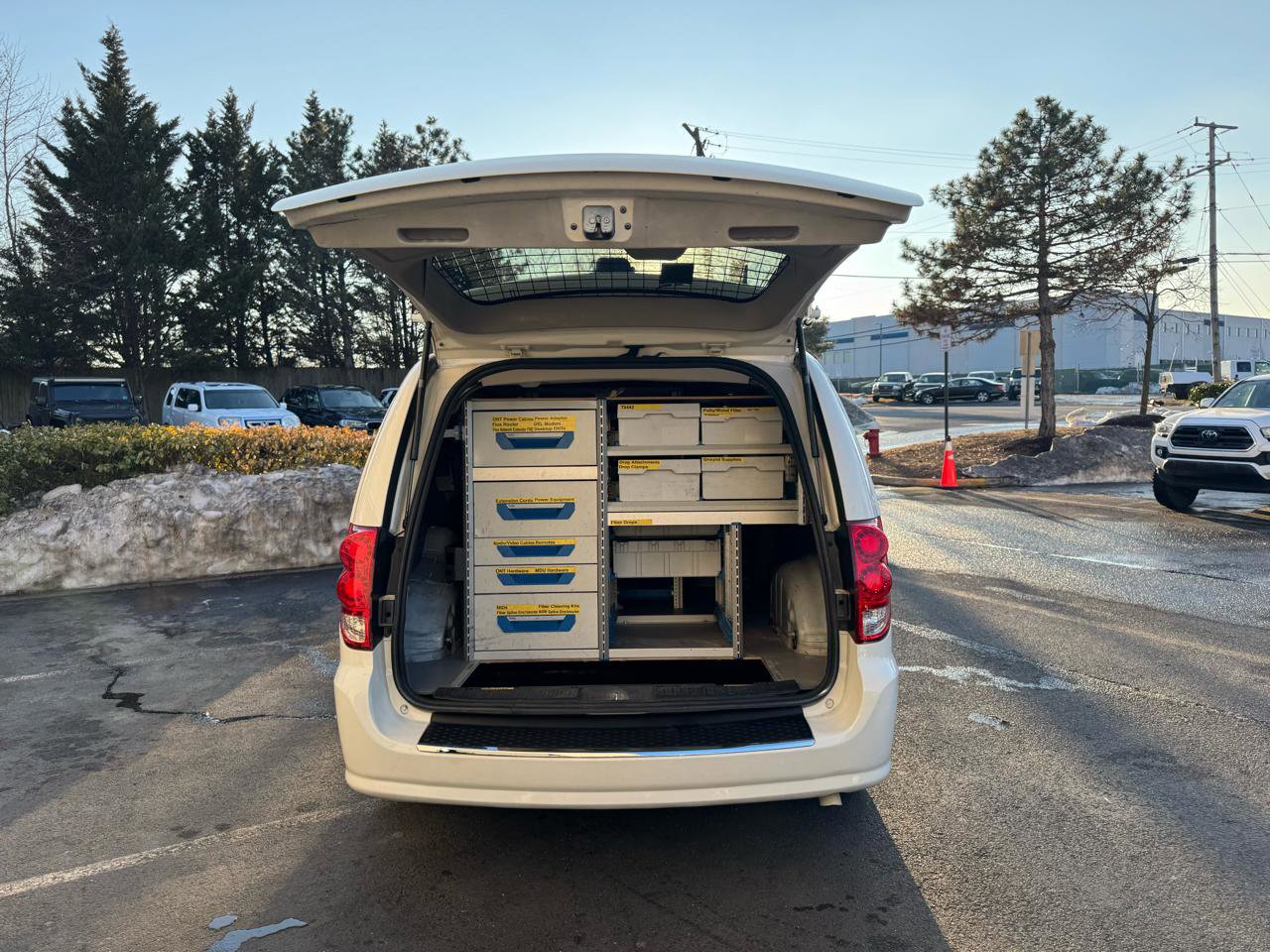 Used 2013 RAM C/V Tradesman image 15