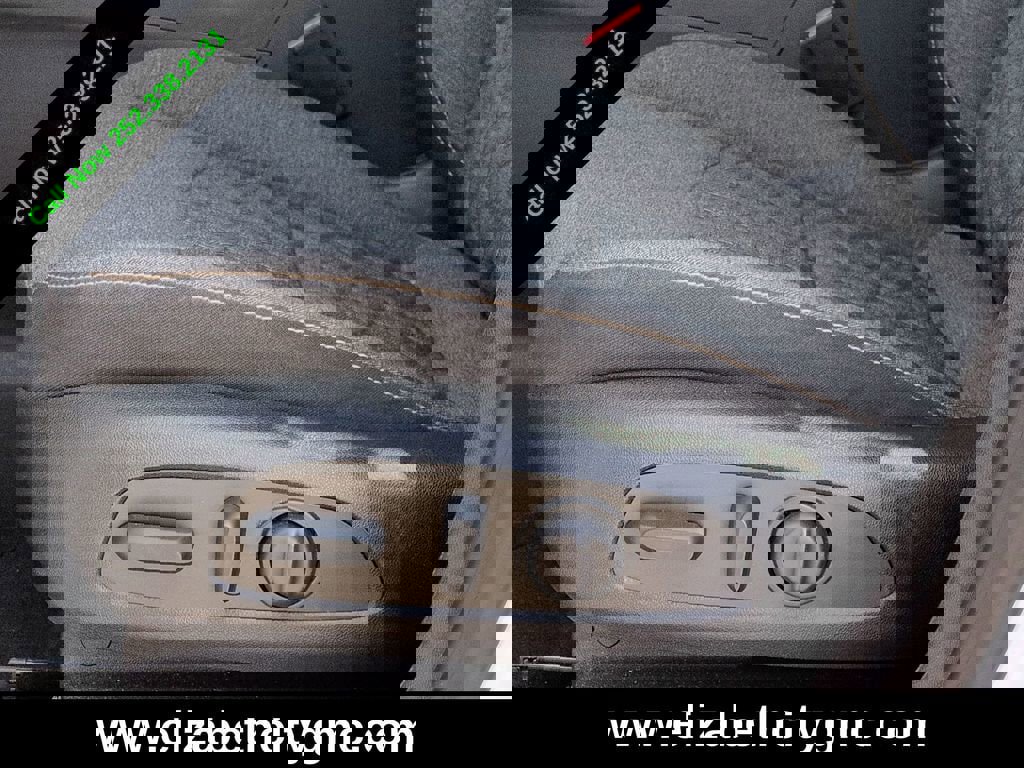 Used 2023 Chevrolet Equinox LT image 22