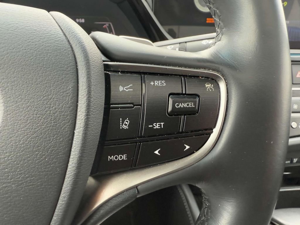 Used 2022 Lexus ES 350 w/ Premium Package image 23