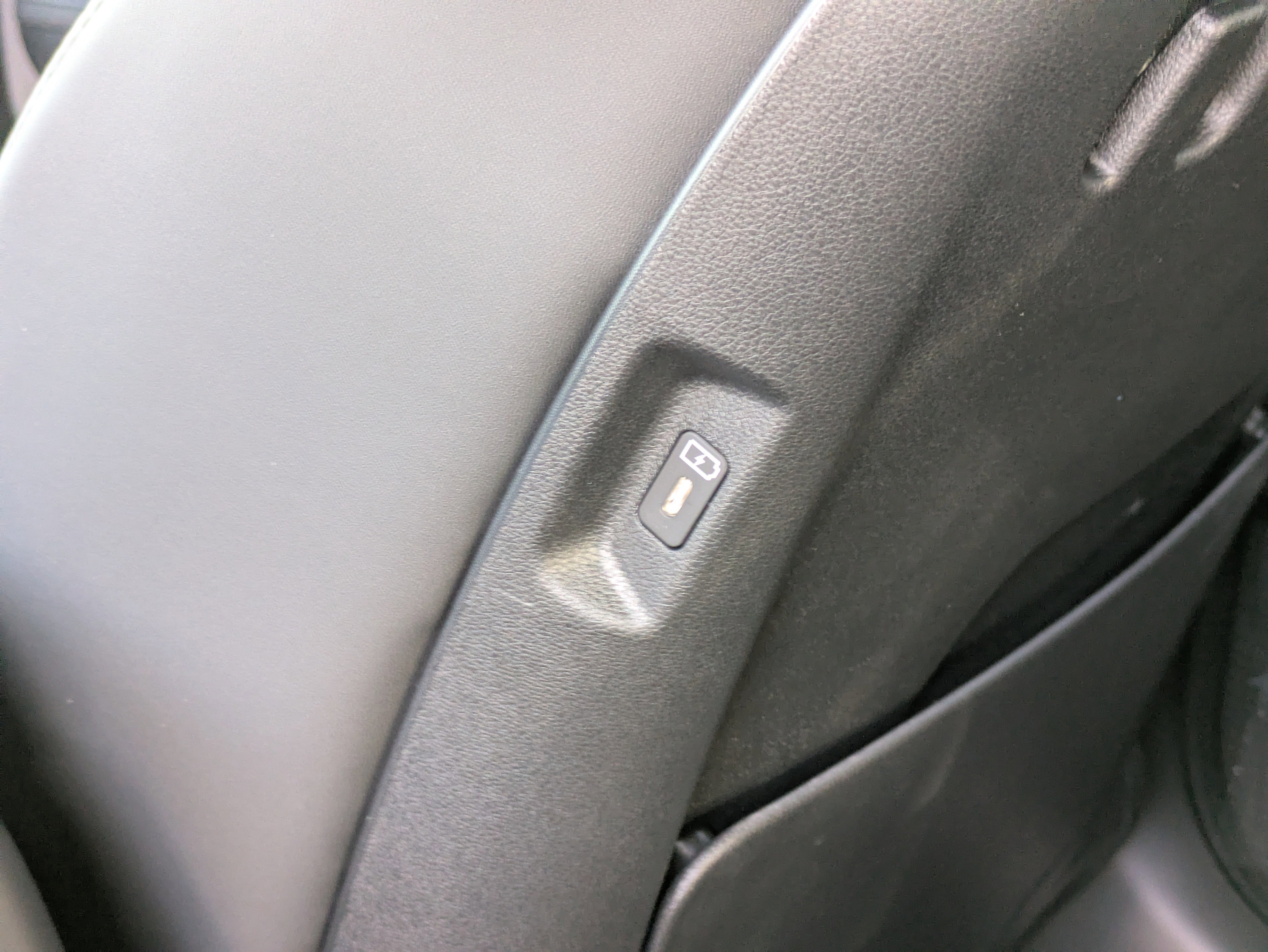 New 2026 Hyundai Santa Fe Calligraphy FWD image 14