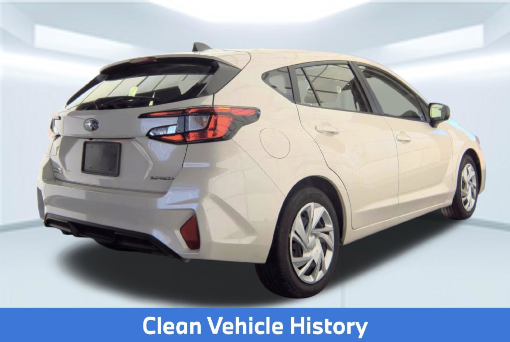 Used 2024 Subaru Impreza 2.0i AWD/4WD image 2