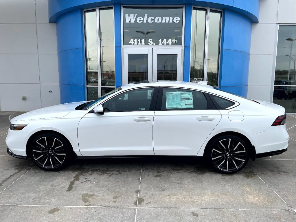 New 2026 Honda Accord Touring image 1
