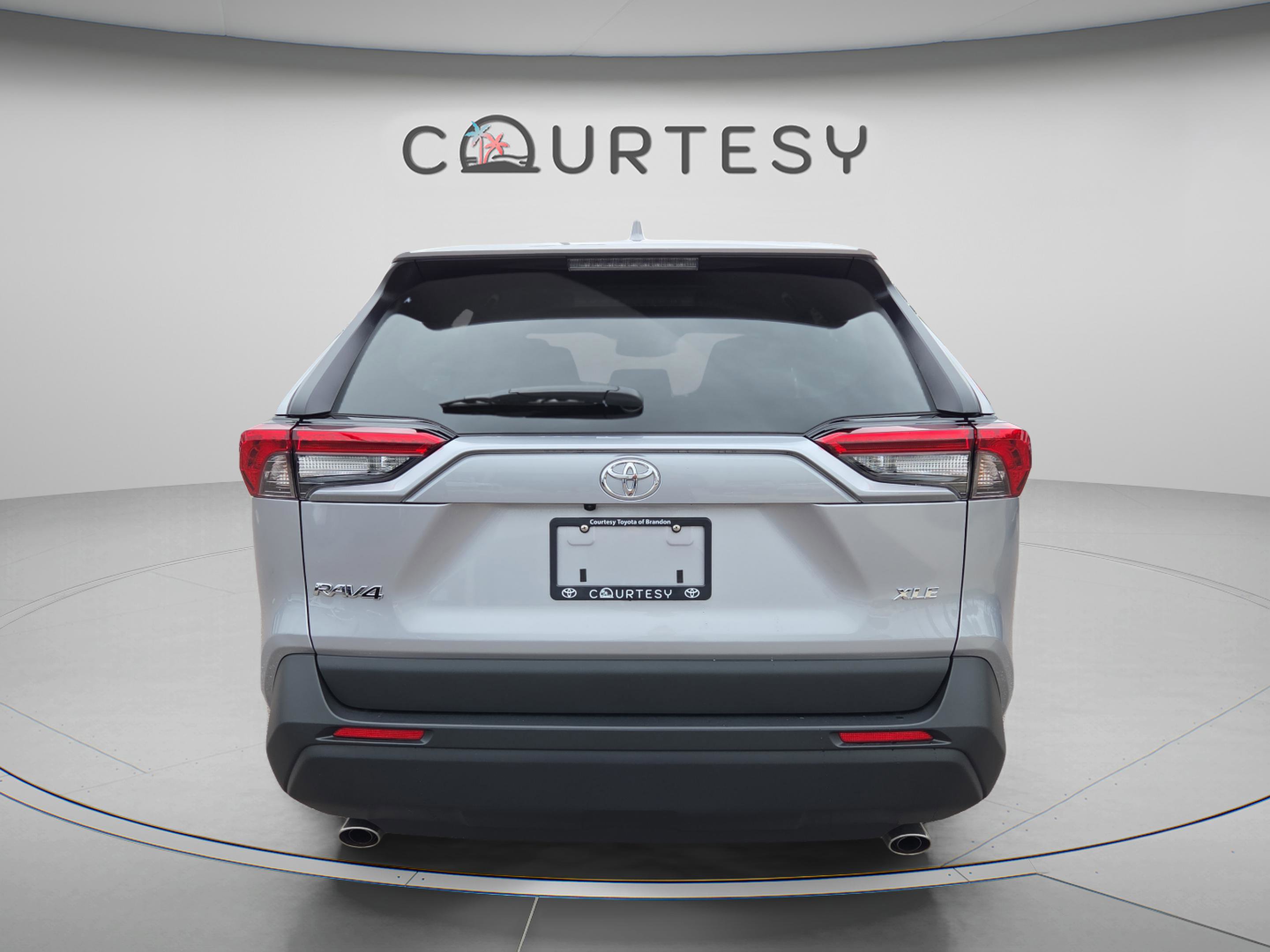 Certified 2025 Toyota RAV4 XLE image 4