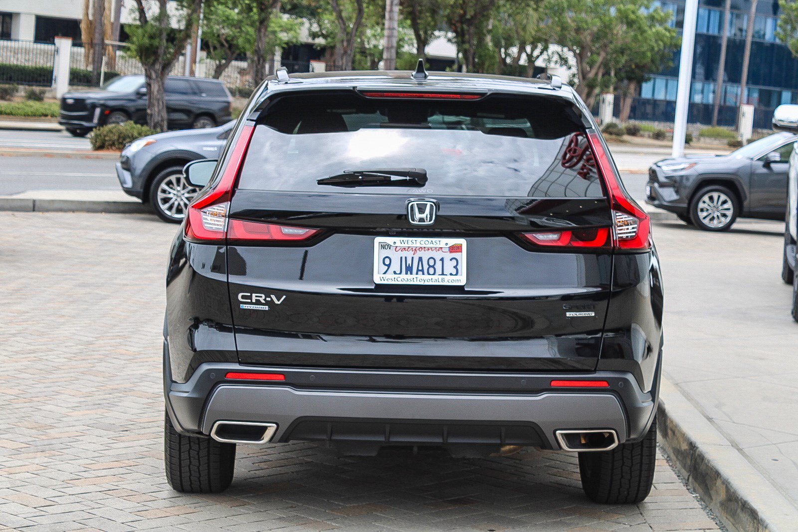 Used 2024 Honda CR-V Sport Touring image 8