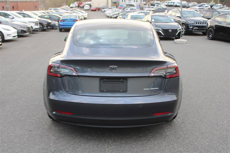 Used 2022 Tesla Model 3 Long Range AWD/4WD image 5
