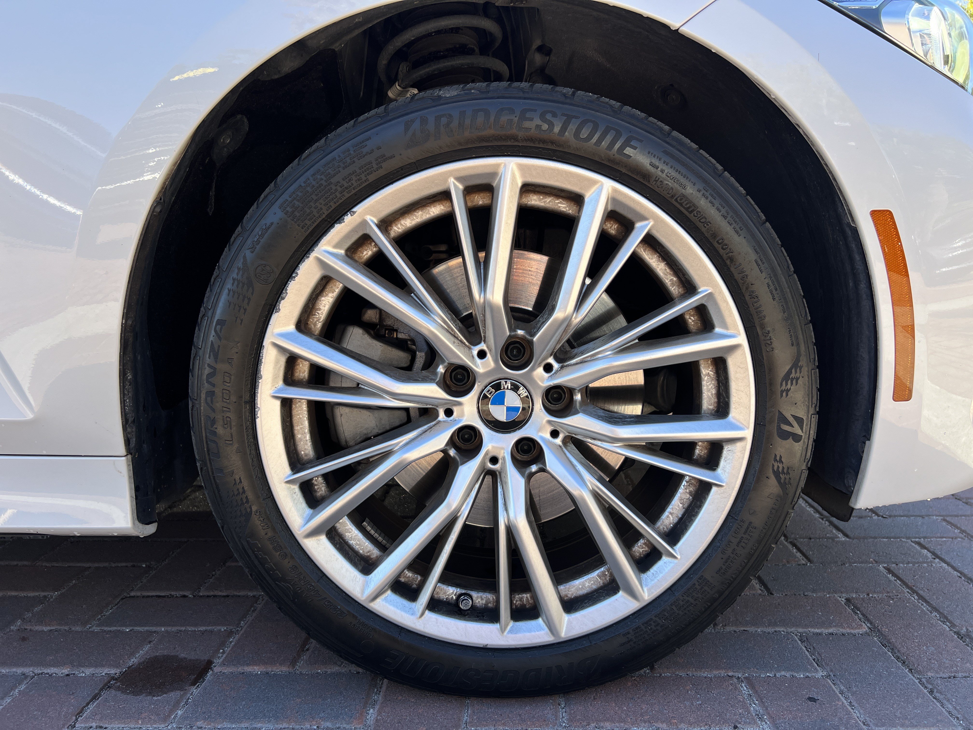 Certified 2024 BMW 330i xDrive Sedan w/ Premium Package AWD/4WD image 13
