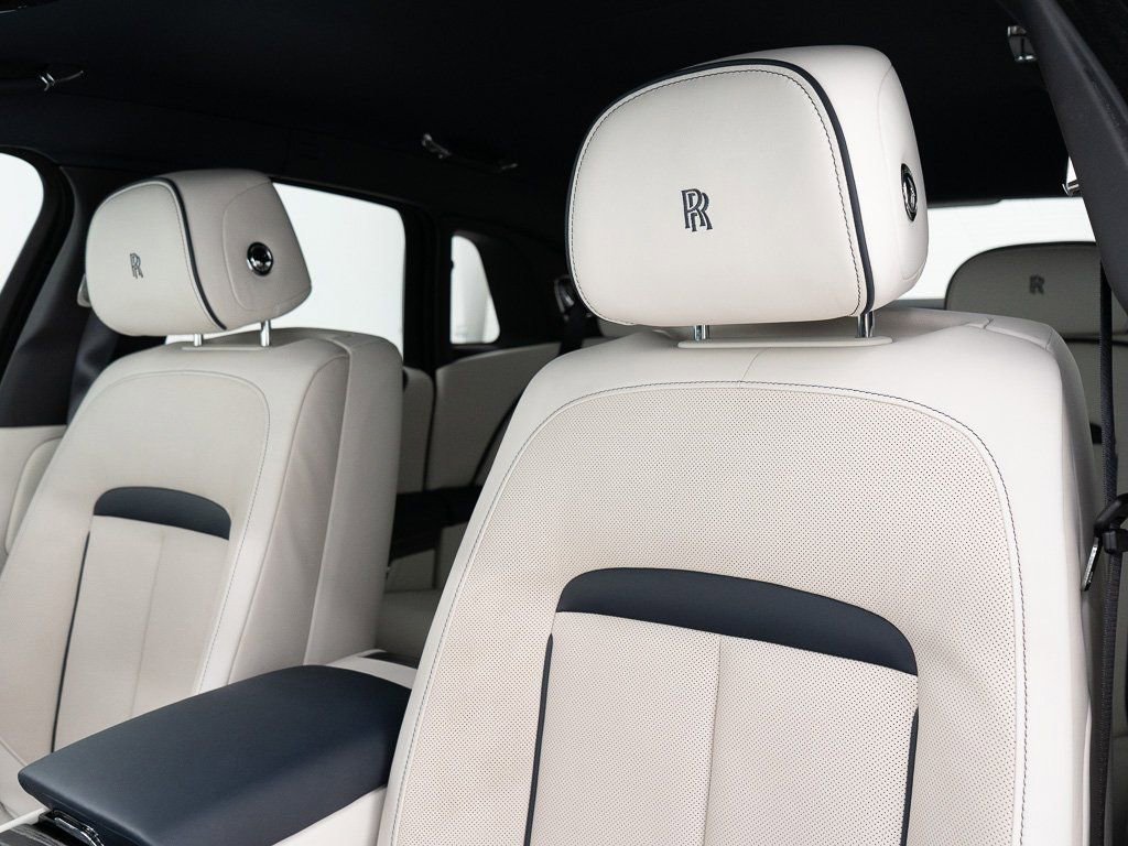 Certified 2023 Rolls-Royce Ghost w/ Ghost Package image 17