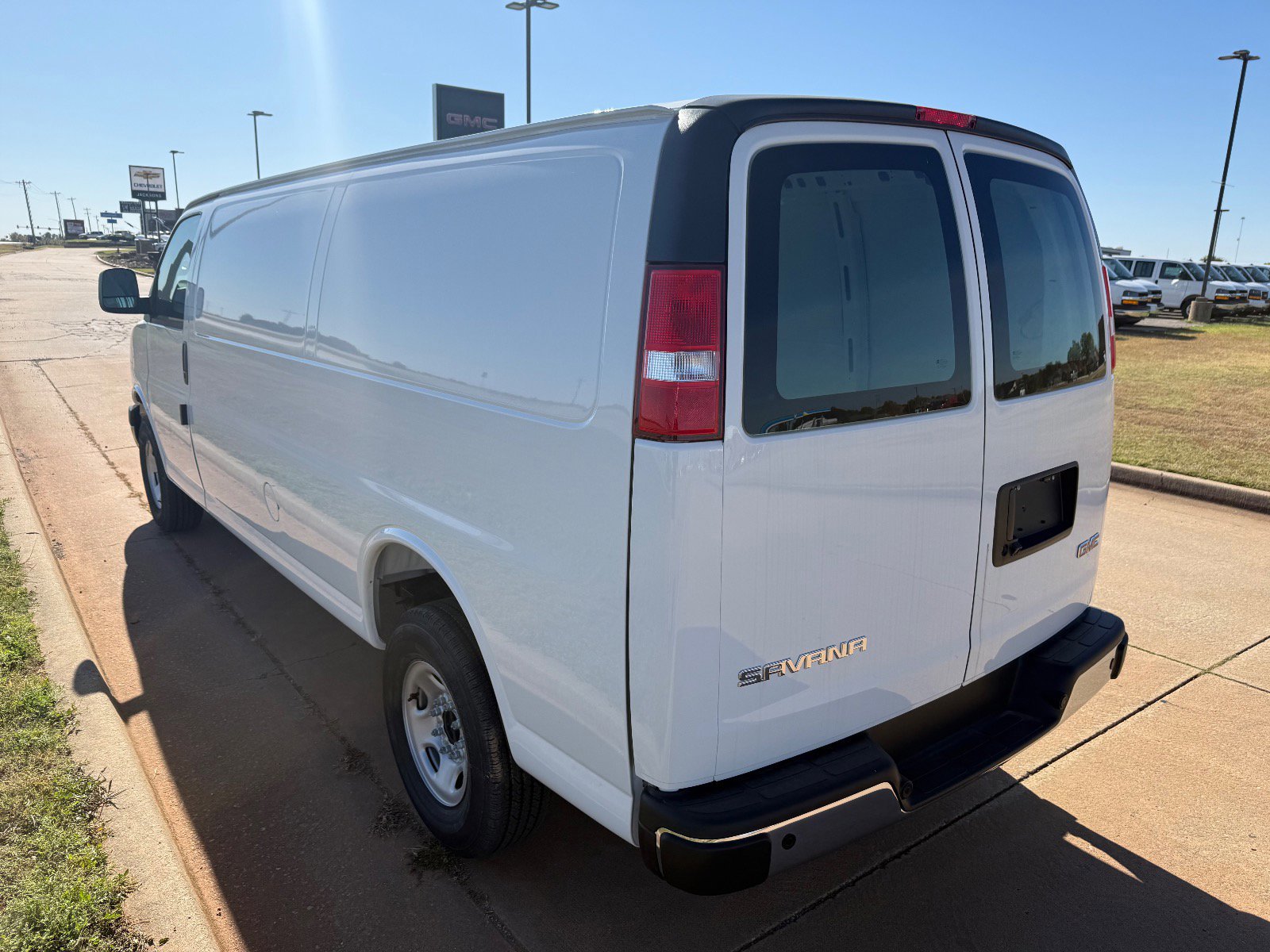New 2025 GMC Savana 2500 Extended w/ Driver Convenience Package image 5