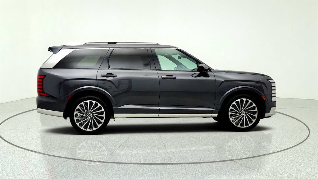 Used 2026 Hyundai Palisade Calligraphy AWD/4WD image 4