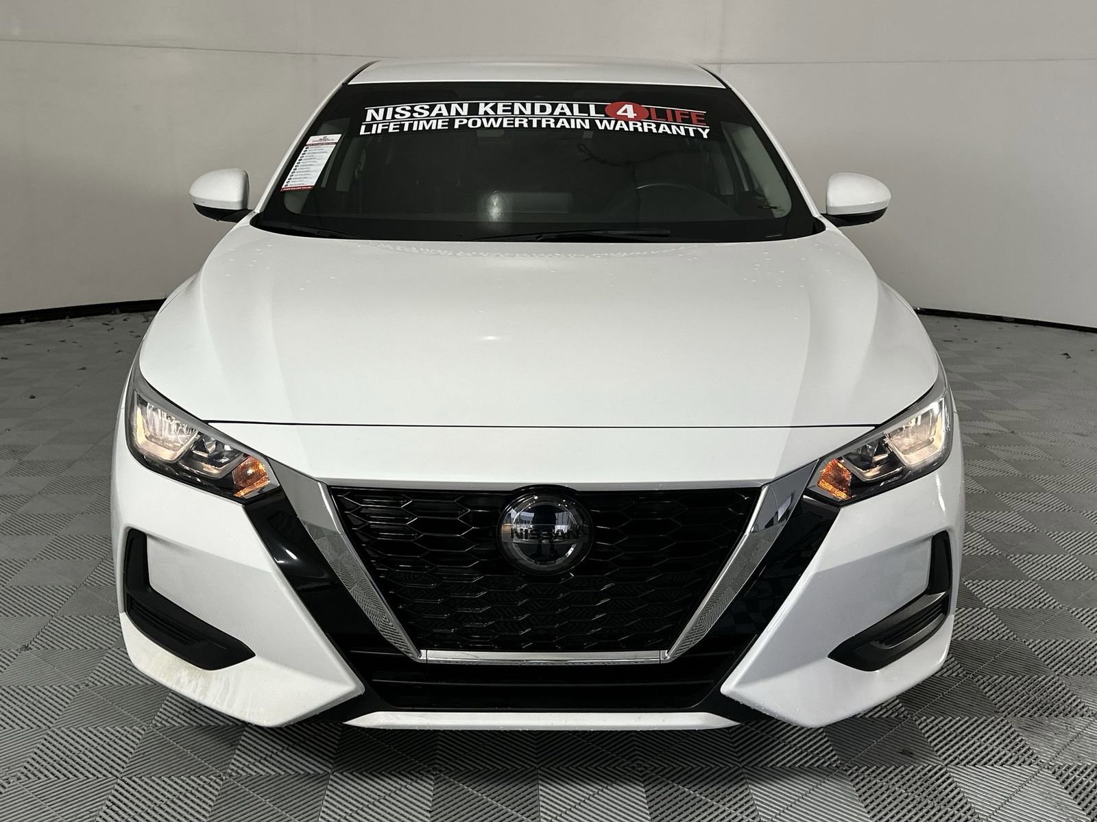 Certified 2021 Nissan Sentra SV FWD image 3